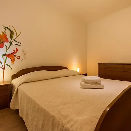Apartman Antonio * אוקרוג גורניי